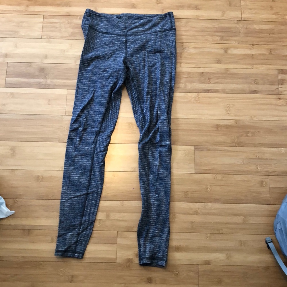 Grey and white leggings Ivivva